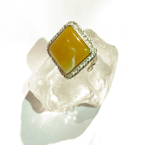 琥珀戒指/蜜蠟戒指 Amber Rings